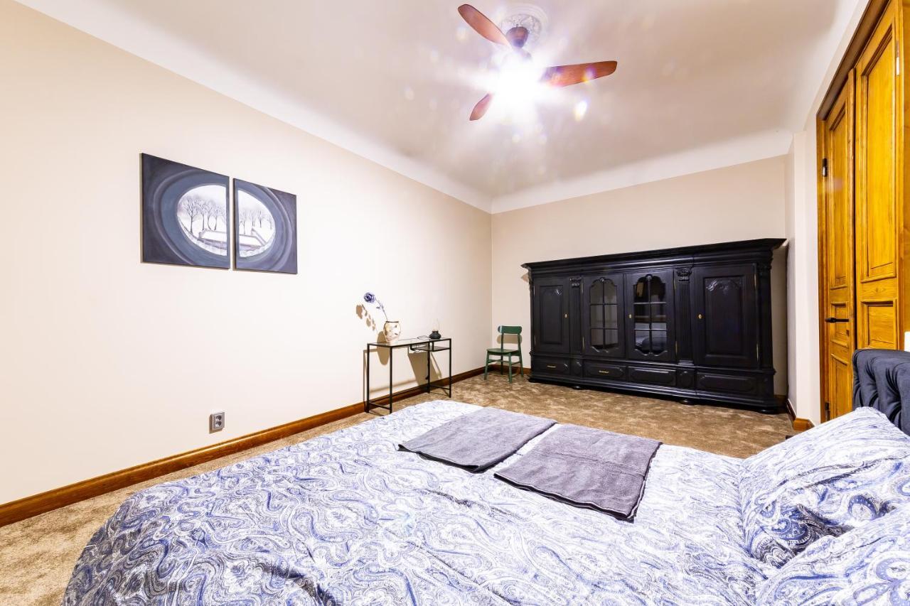 Gourmet Storie'S Ap 68Sqm Renovated Free Parking Lejlighed Riga Eksteriør billede